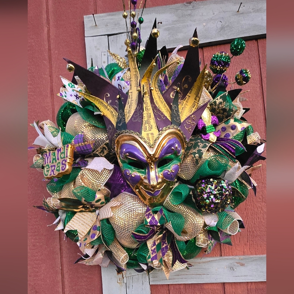 Mardi Gras wreath